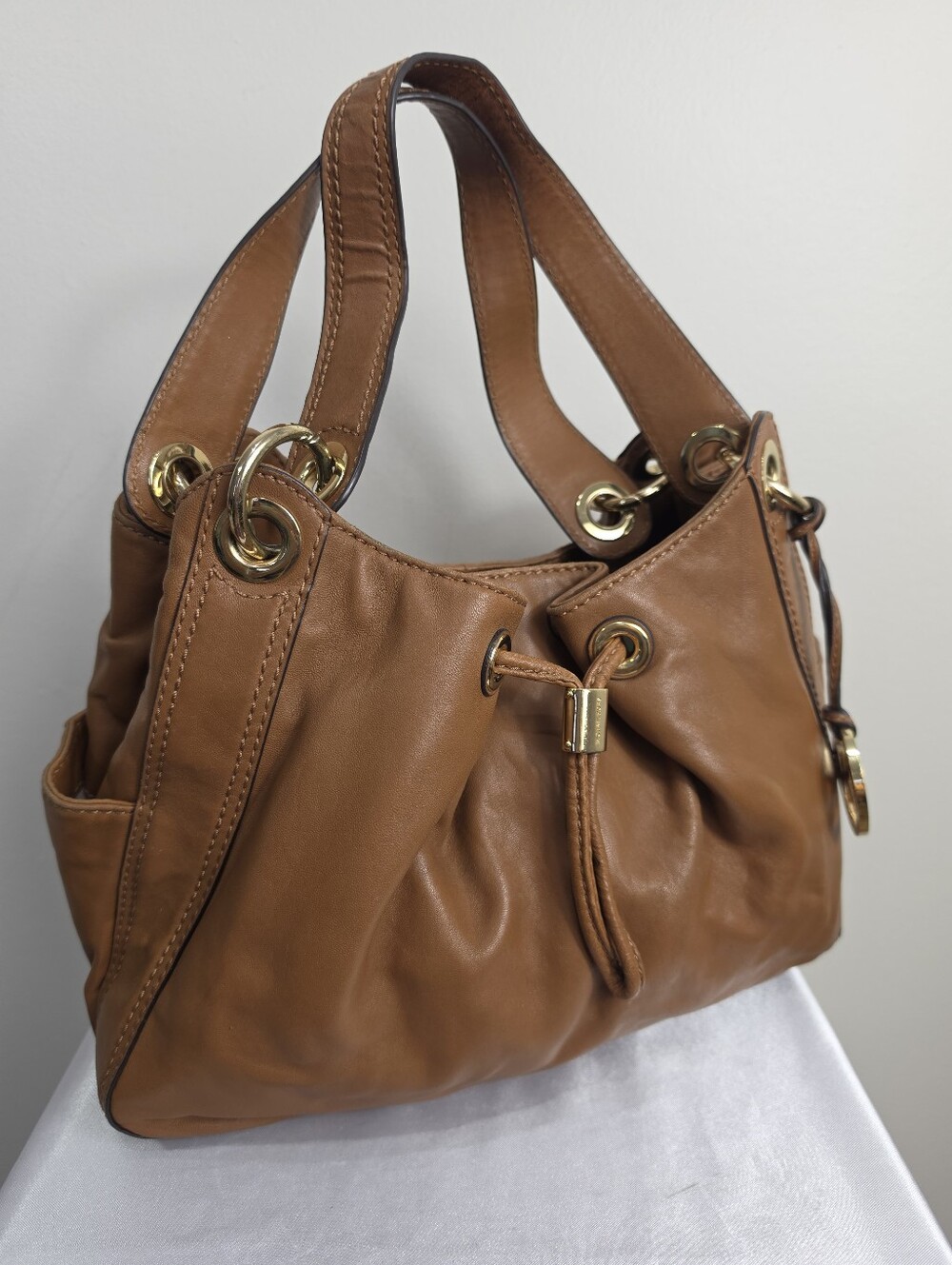 Michael Kors Brown Leather Large Camden Drawstring Shoulder Bag